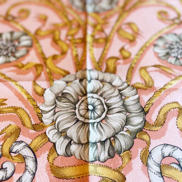 Vintage Hermès Silk Scarf "Jouvence" by Leïla Menchari - Picture 11 of 15